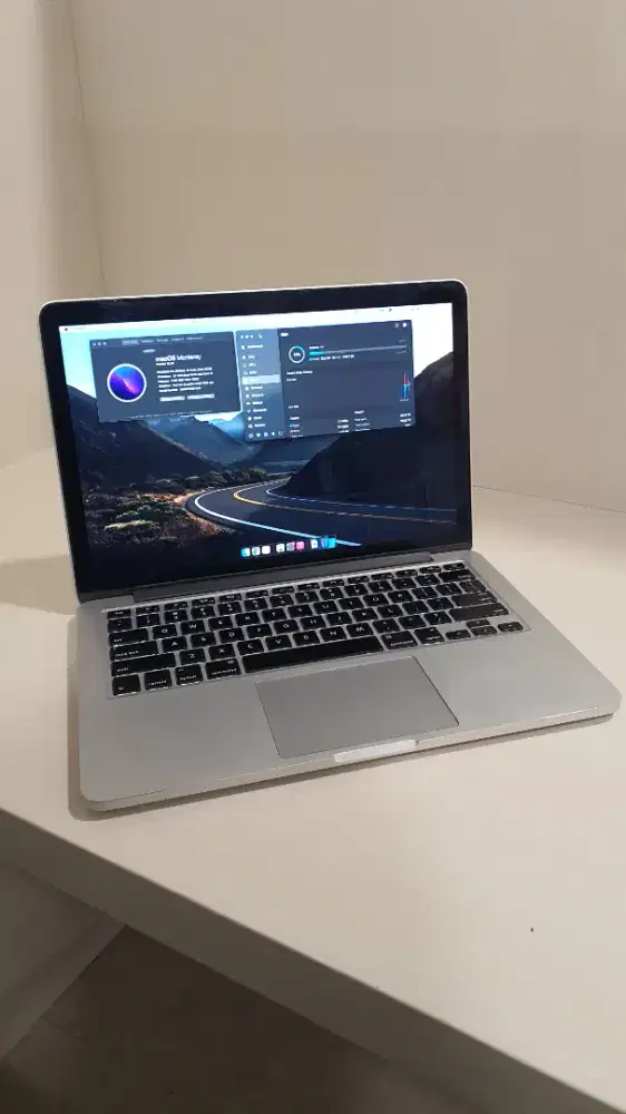 MacBook Pro Retina 13 2015 A1502 i5 8GB / 512GB Upgraded Bekas