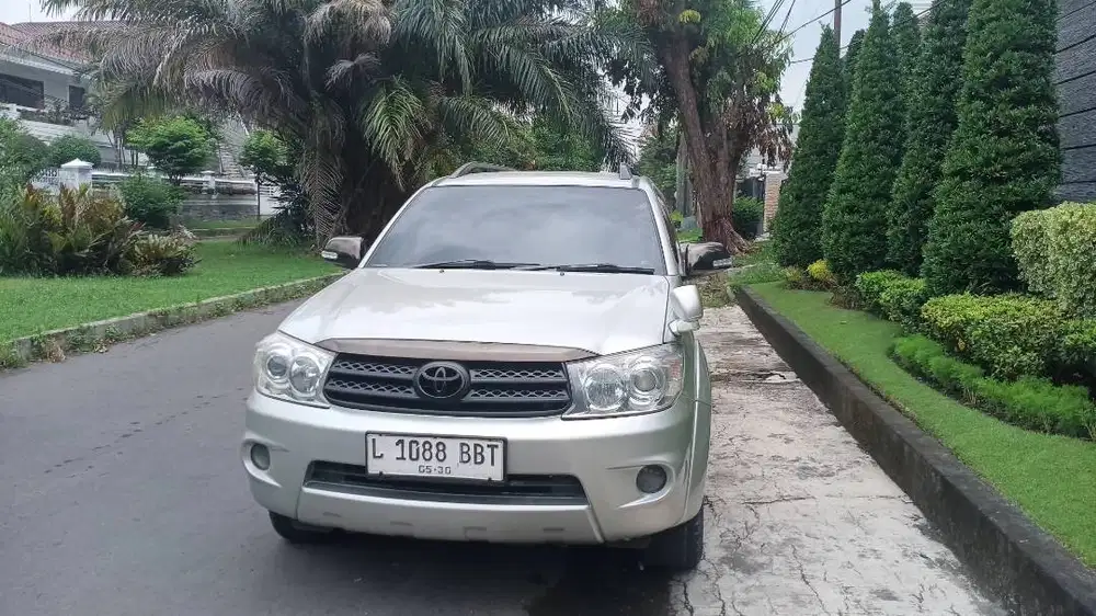 Toyota Fortuner Diese G maticl 2010