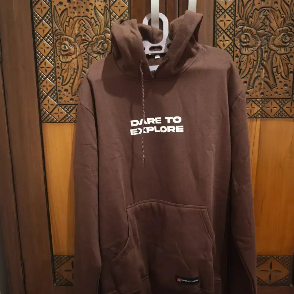 Hoodie SuperAdventure Dare to Explore Brown