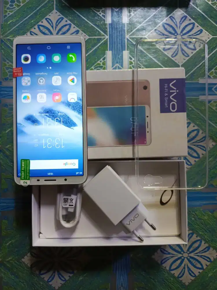 Jual hp baru murah Vivo Y71 ram 3/32 layar 6 inch ada kotak hp cisan
