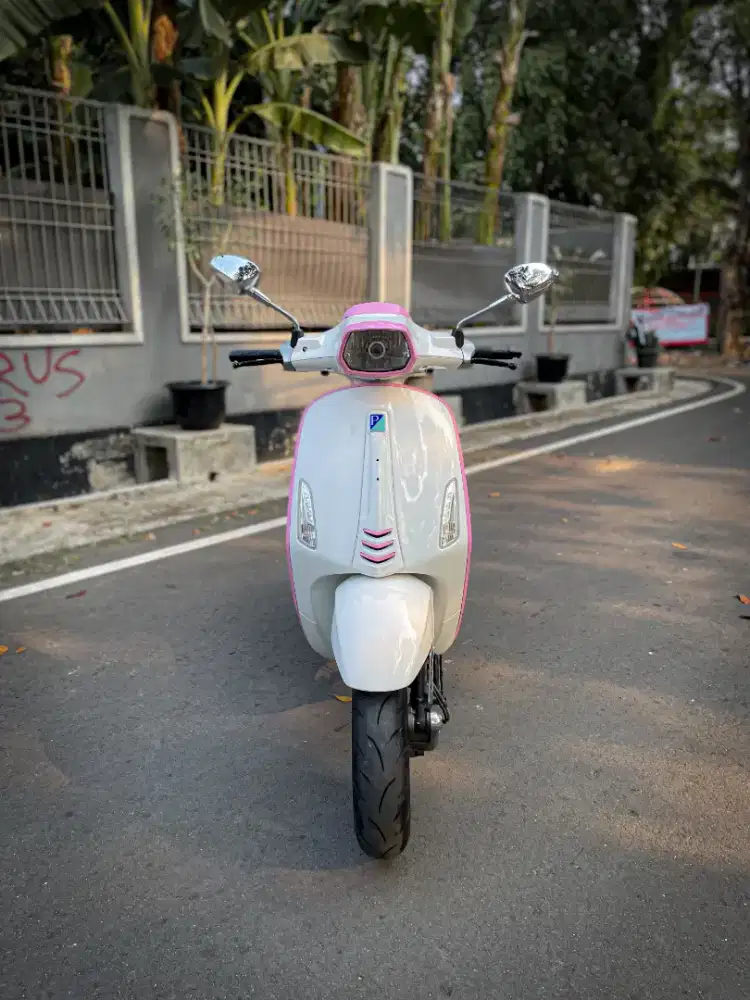 VESPA SPRINT 150 3V 2015 PUTIH - TERMURAH SEINDONESIA
