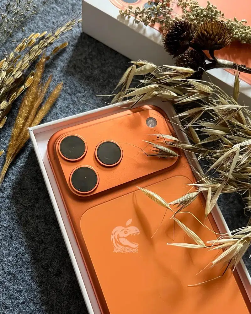 iPhone 17 Pro Max 256 Gb iBox Cosmic Orange