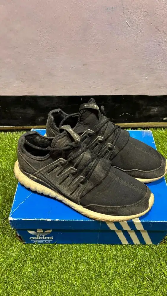 Adidas TUBULAR RADIAL Size 41 1/3