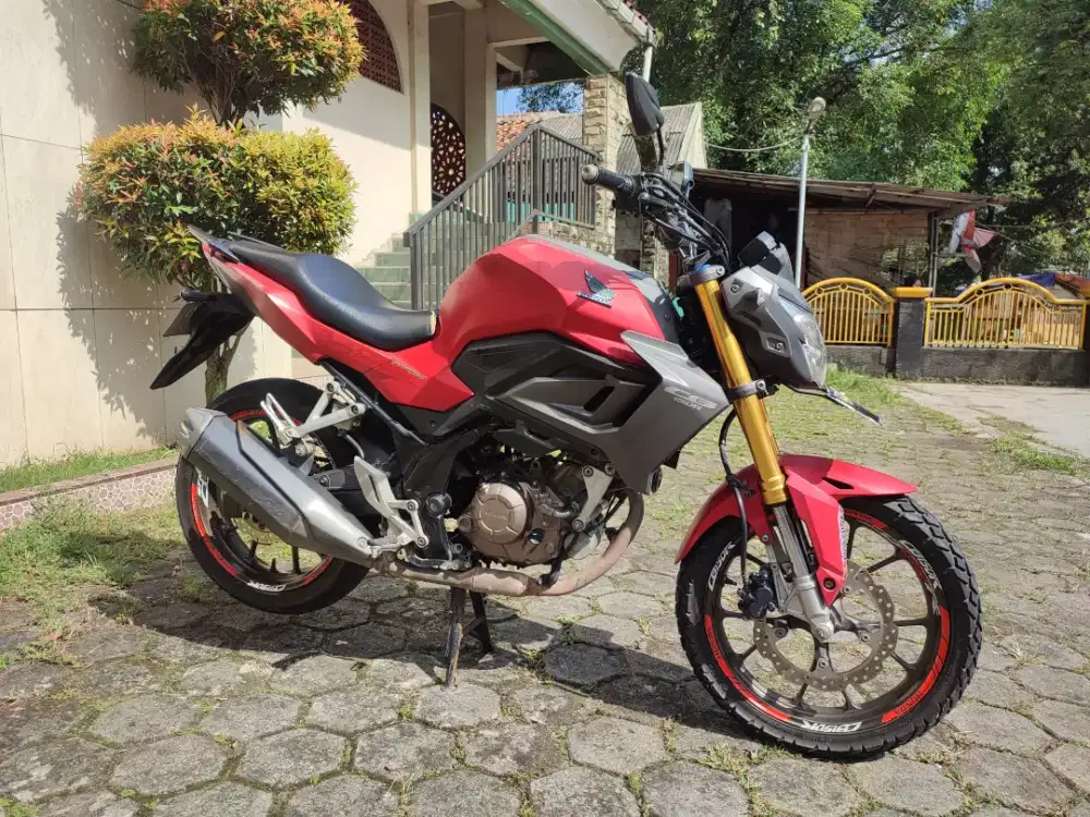 HONDA CB 150R STREETFIRE TAHUN 2022