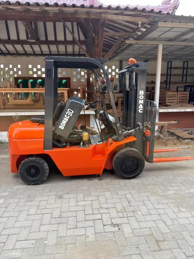 FORKLIFT SECOND 3ton