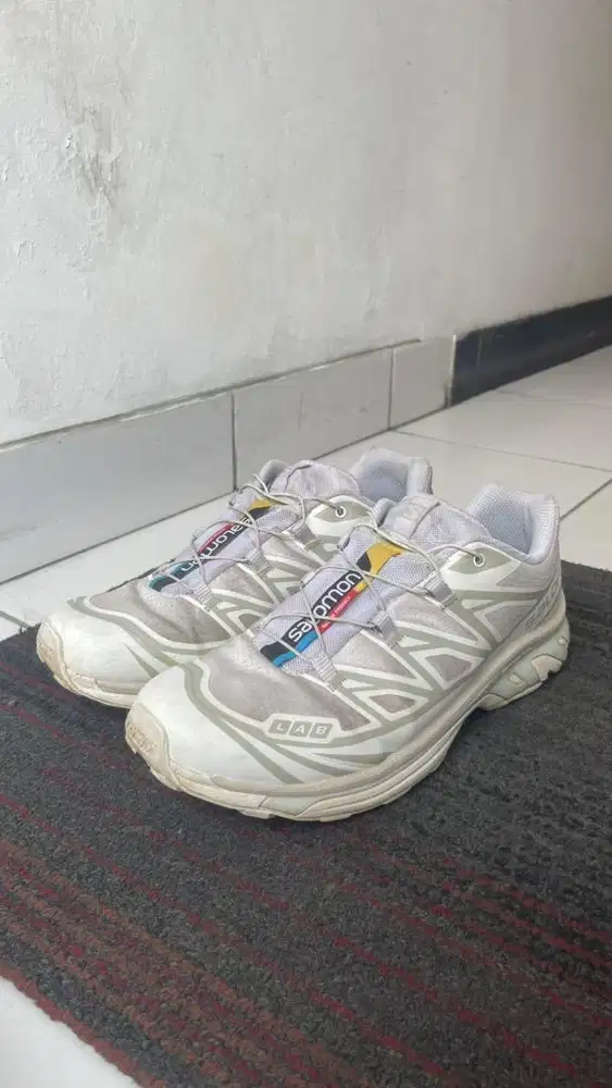 Sepatu sneakers salomon xt-6 white putih