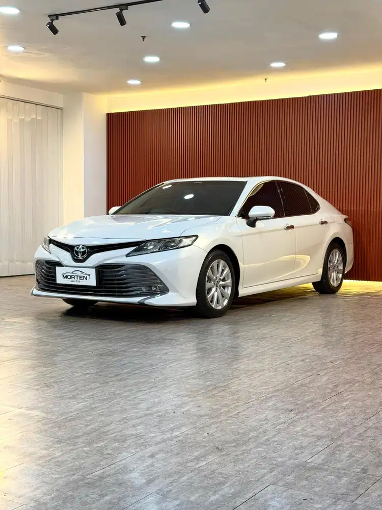 Toyota Camry 2.5 V Facelift 2019