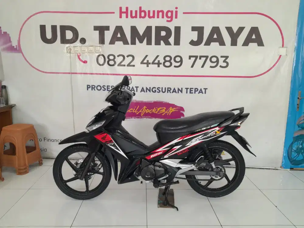 HONDA SUPRA X 125 FI CW 2015