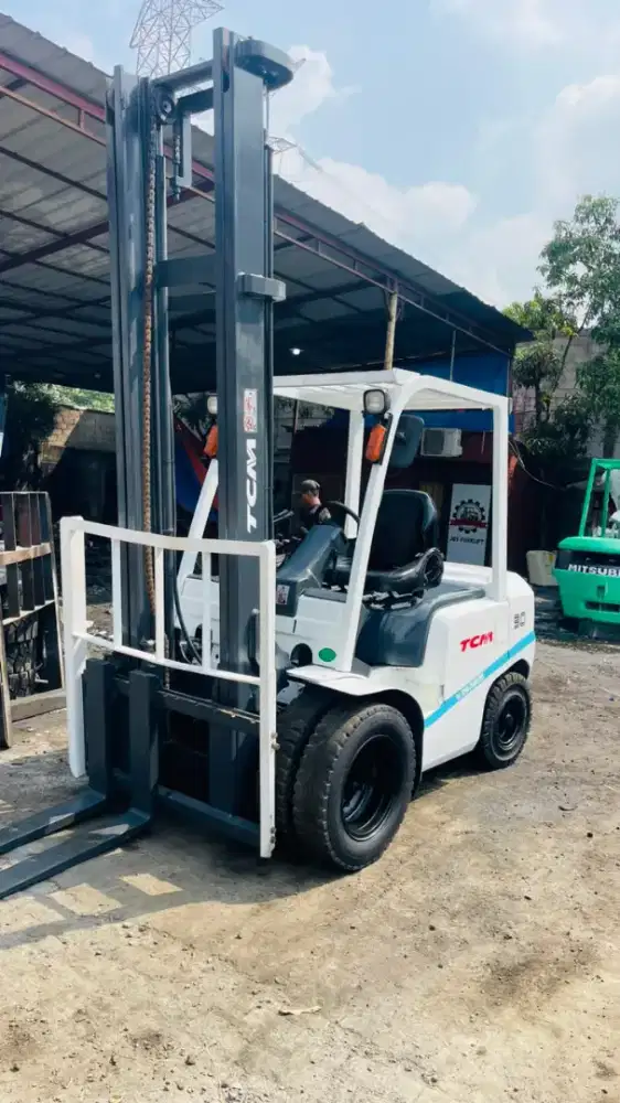 Forklift TCM 3 Ton,5 Meter,Manual,Isuzu C240,Ban Double,Tahun 2020
