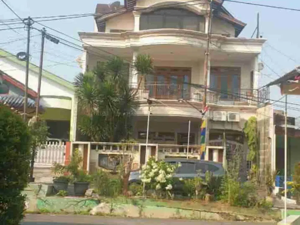 Rumah 3 Lt View Gunung di Jl Gemah Sari, Kedungmundu