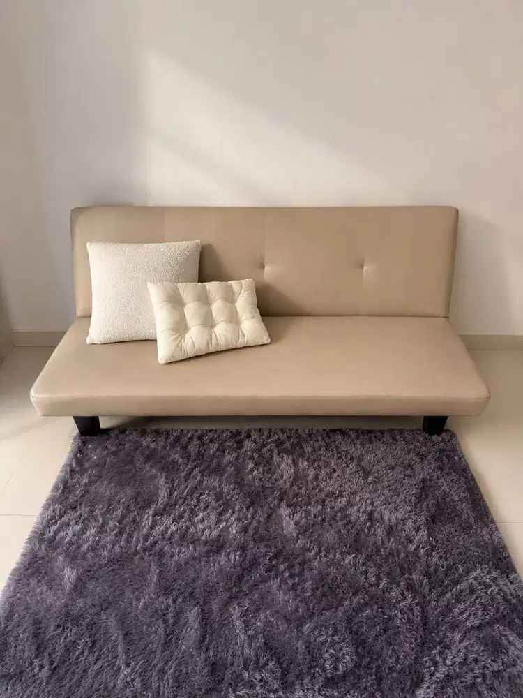 sofa bed ex informa, bahan kulit, baru dipakai