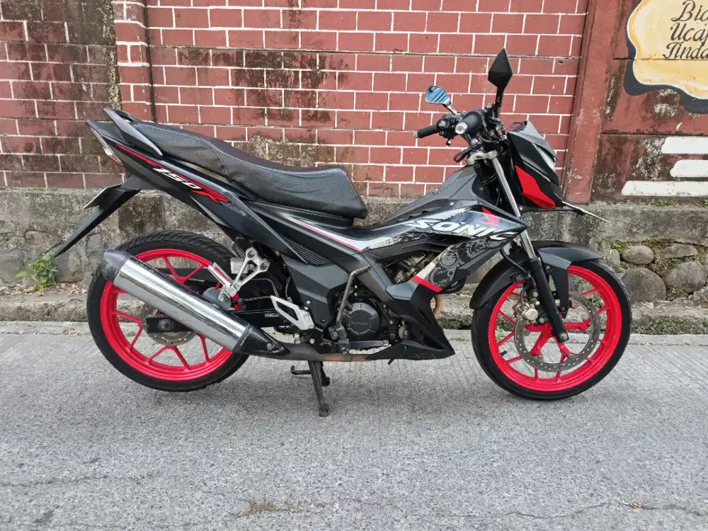 Honda Sonic 150r