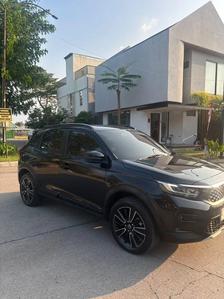 Honda WRV RS AT Istimewa