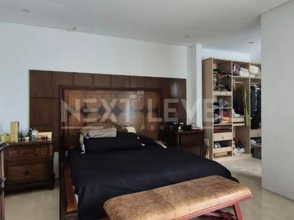 Dijual Rumah Graha Family Blok Xa Minimalis Strategis Siap Huni