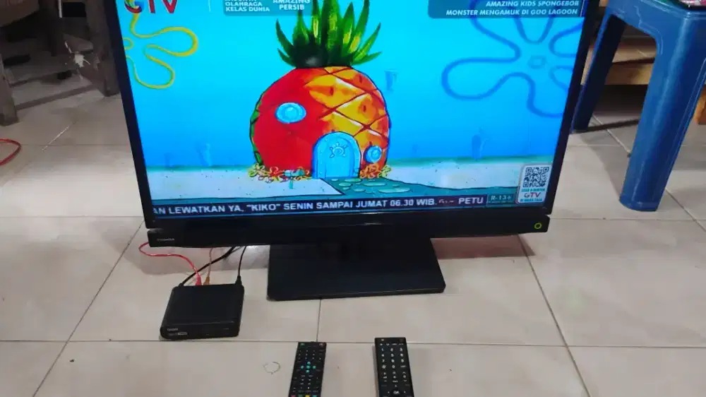 Dijual TV Toshiba 32P1400VJ dan Set Top Box Akari ADS 2230