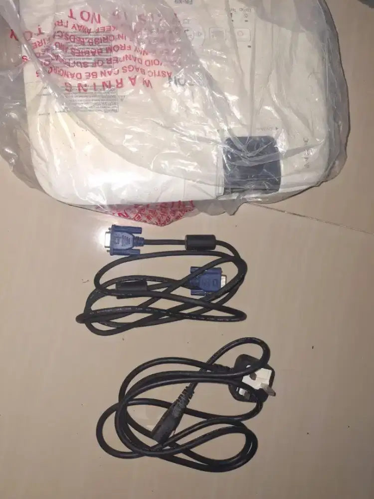 Epson EB-X9 bekas