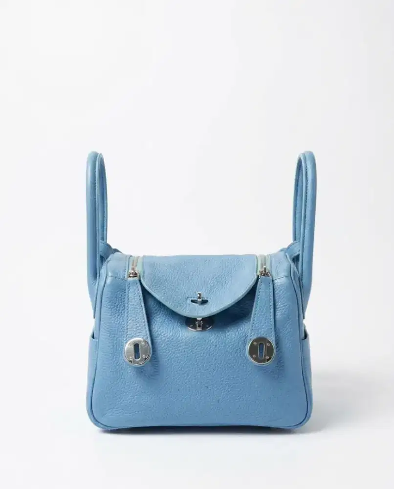 Tas lindy warna biru  dan  tas christyng warna hitam