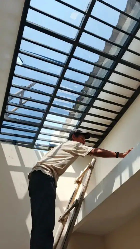 Kaca film kanopi akrilik & solarflat