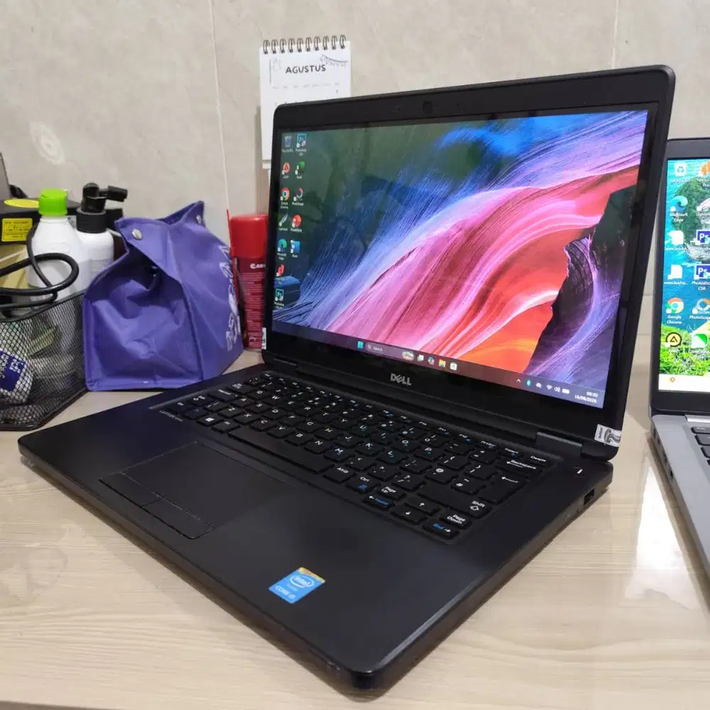 Laptop Dell Latitude Intel Core i5 Touchscreen layar sentuh
