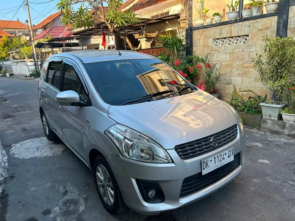 Suzuki Ertiga GL Manual 2012