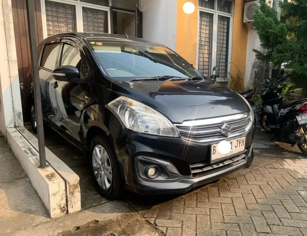 (Harga Cash, Mobil Pribadi) Suzuki Ertiga 1.4 GX Manual 2016 Hitam m