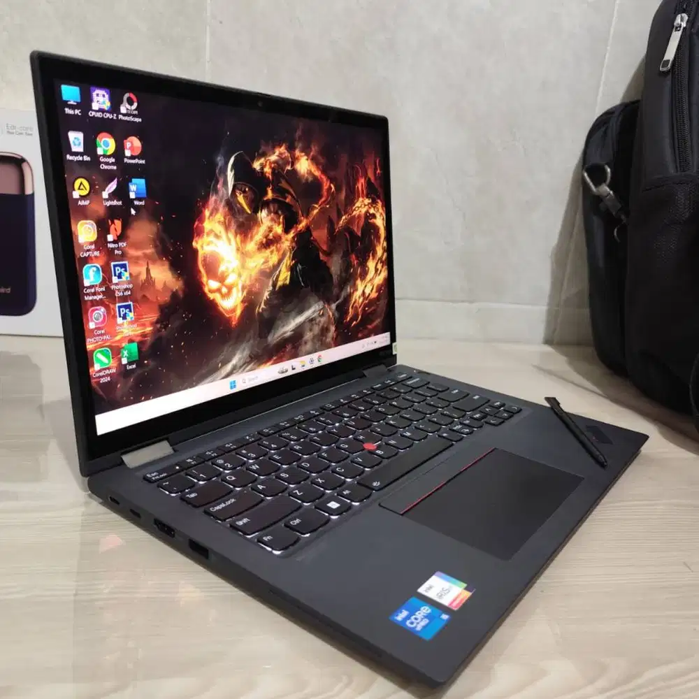Laptop Lenovo Thinkpad Yoga X13 Flip Toucshscreen Intel Core i5 11th M