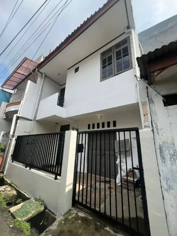 Rumah 2lt nyaman di Malaka jaya