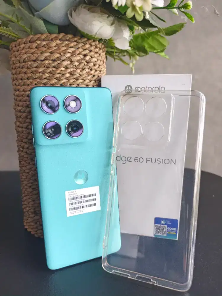 Motorola Moto Edge 60 Fusion 5G 12GB/256GB garansi maret 2027 Batangan