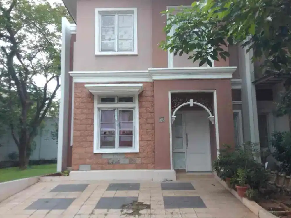 Dijual Rumah cantik siap Huni Berlokasi Di Cluster Trimezia Gading Serpong