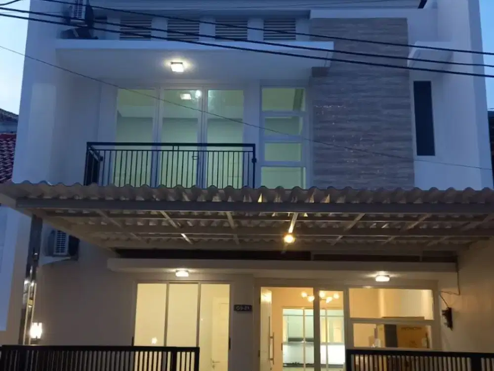 Dijual rumah baru griya asri pakuwon city