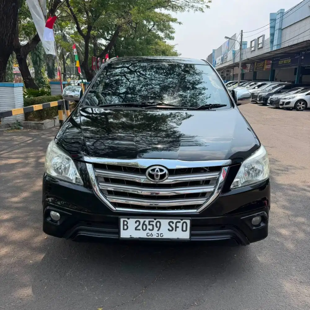 Toyota Innova G 2.0 AT 2015 Hitam