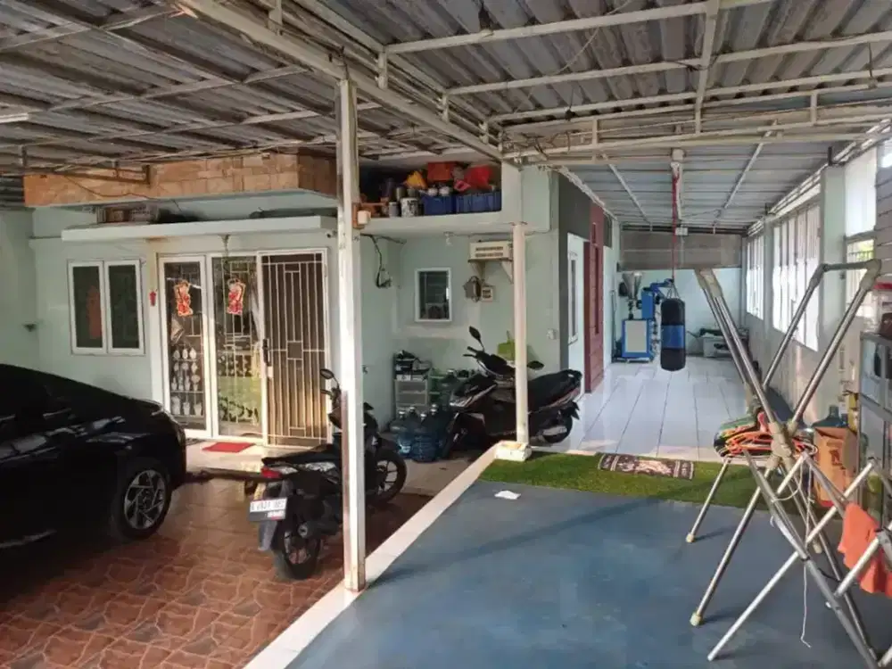 Dijual rumah depan taman hook golden palm citra garden 5