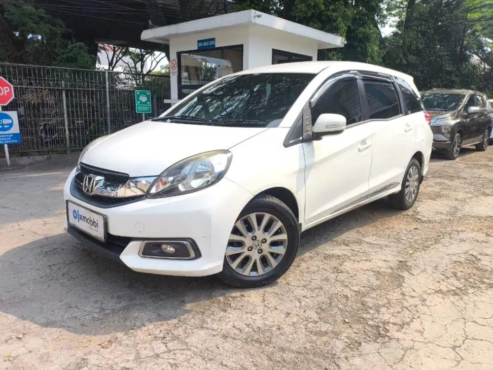 DP MURAH Honda Mobilio 1.5 E Bensin-AT 2014 Putih C3YNA