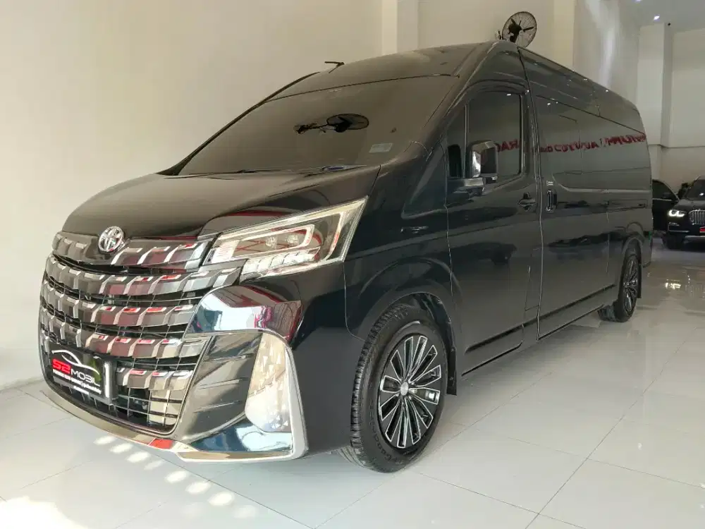 Toyota HiAce Premio 2.8 Diesel M/T 2024 Hitam mtlk