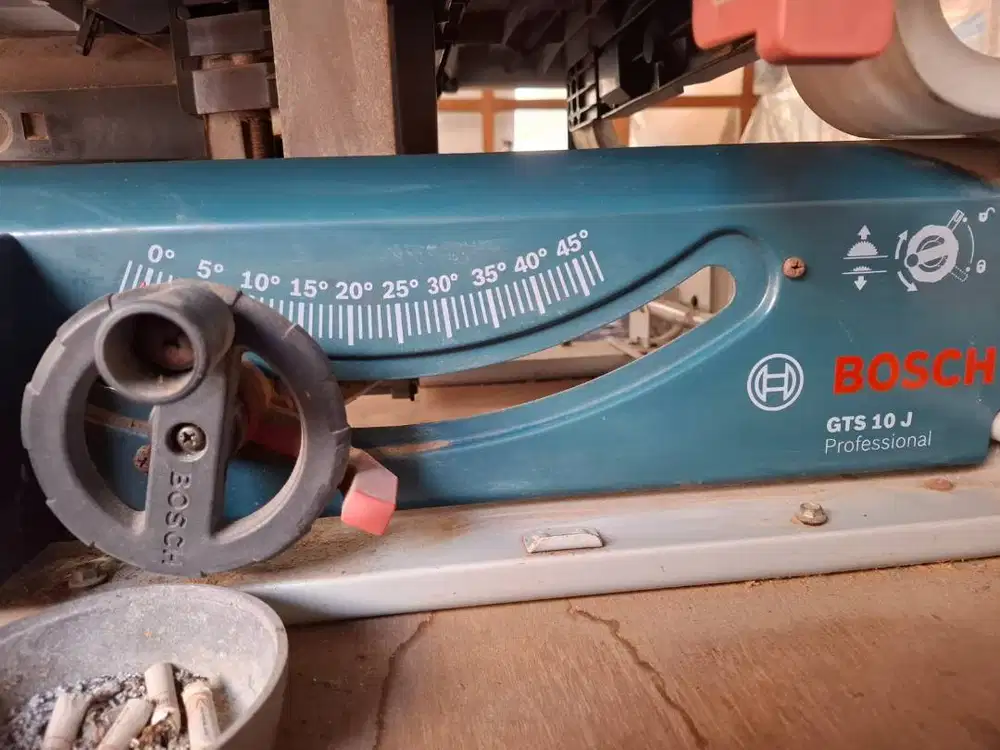 TABLE SAW BOSCH GTS10J / GTS-10J / GERGAJI MEJA BOSCH
