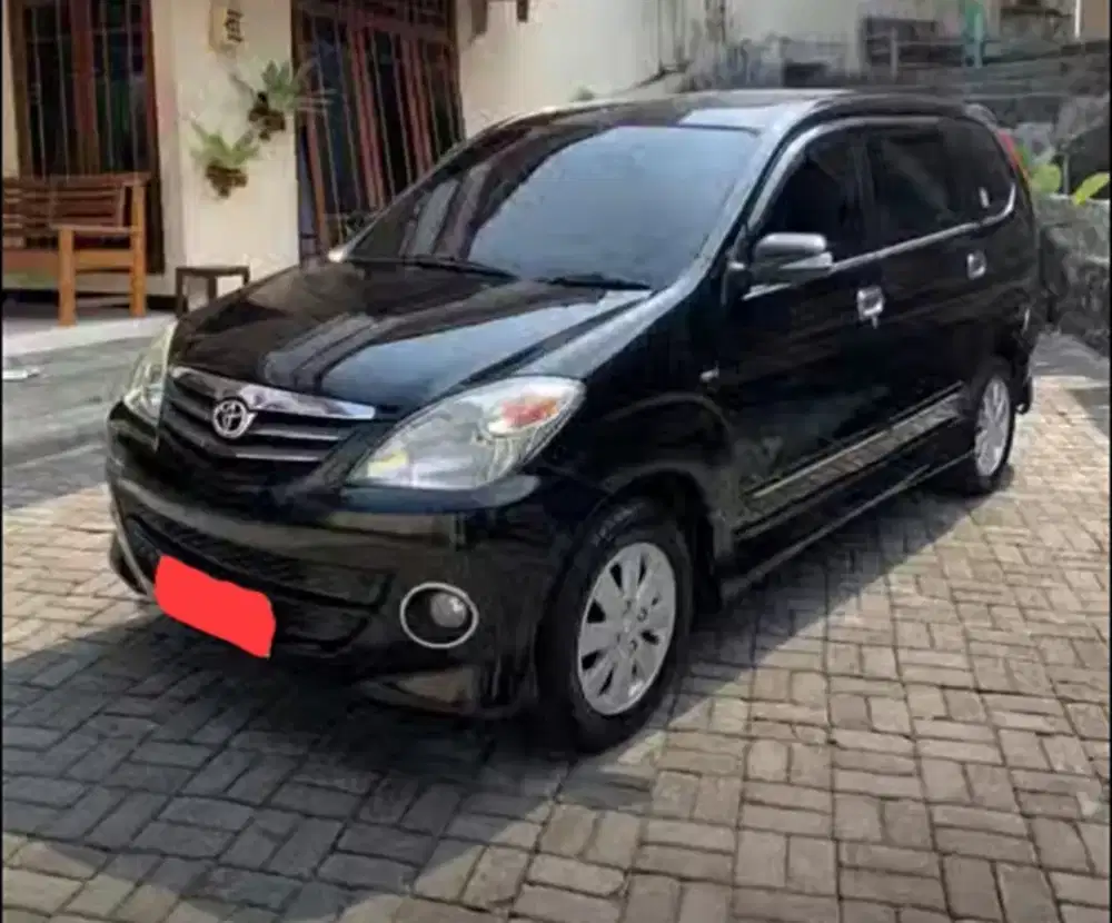 Toyota Avanza tipe s 2011
