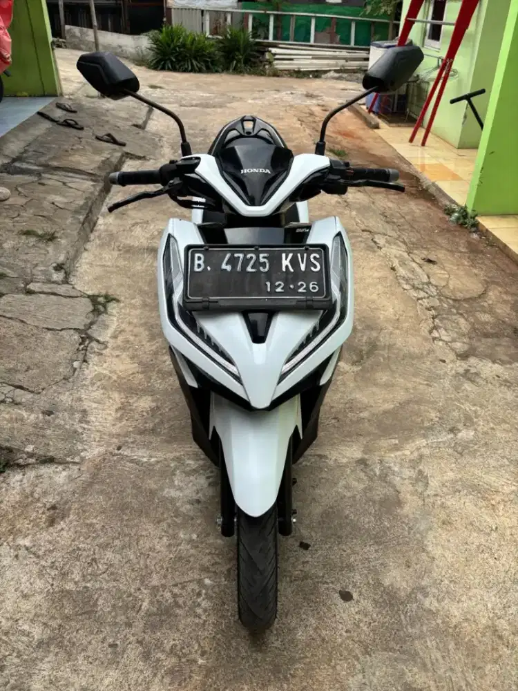 Jual vario 2021 pajak on