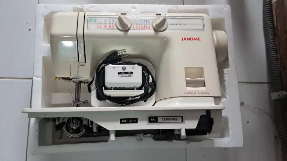 Dijual mesin janome barang istimewa