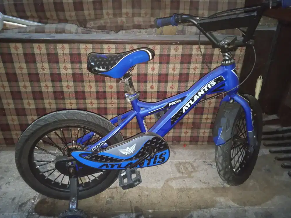 Sepeda BMX merk ATLANTIS