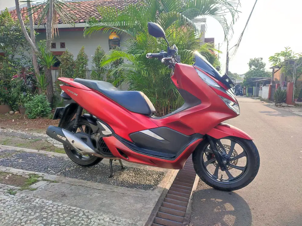 HONDA PCX 150 TAHUN 2018
