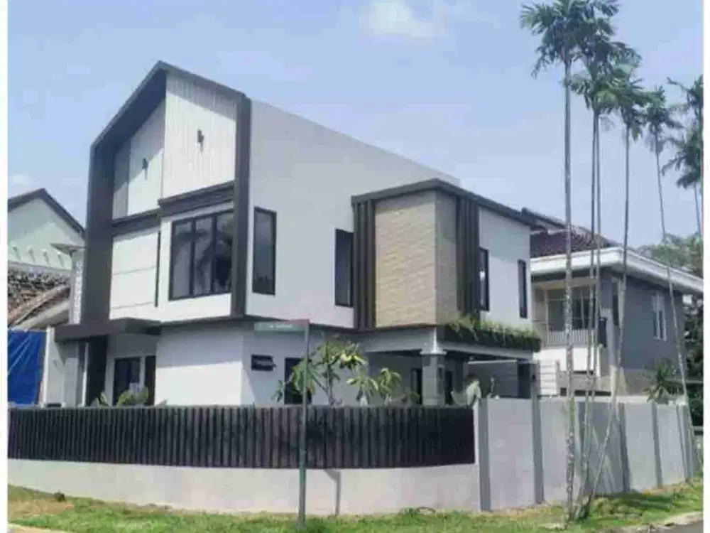 TURUN HARGA DIJUAL RUMAH MEWAH TAMAN BROMO LIPPO KARAWACI