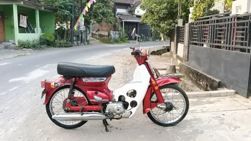 Honda C70 th 77 asli bukan basic
