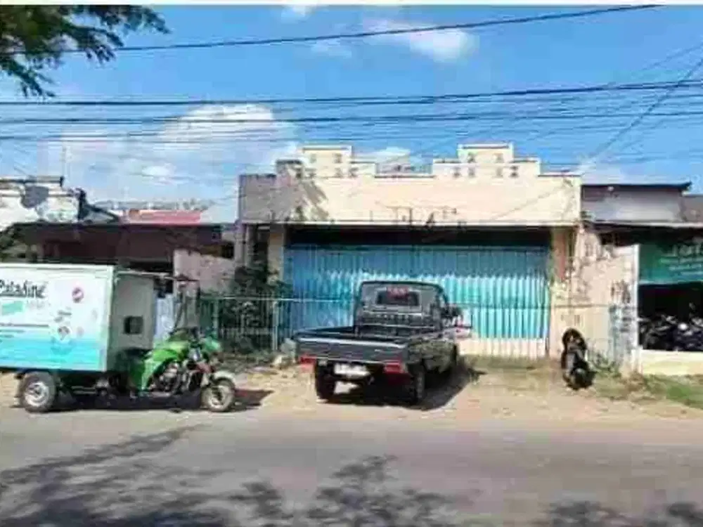 Rumah Jl Tupai Makassar dekat Ratulangi serigala veteran