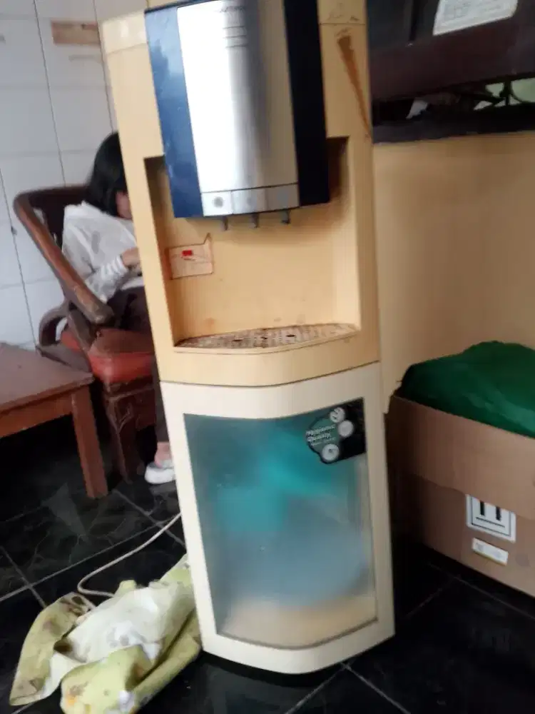 Dispenser polytron sama majigcom philips