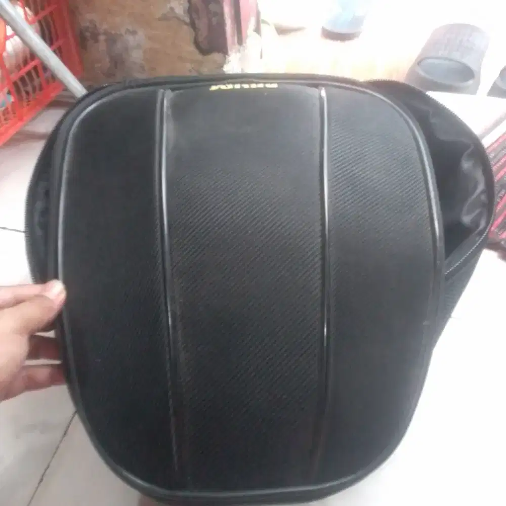 Tas helm motor ninja