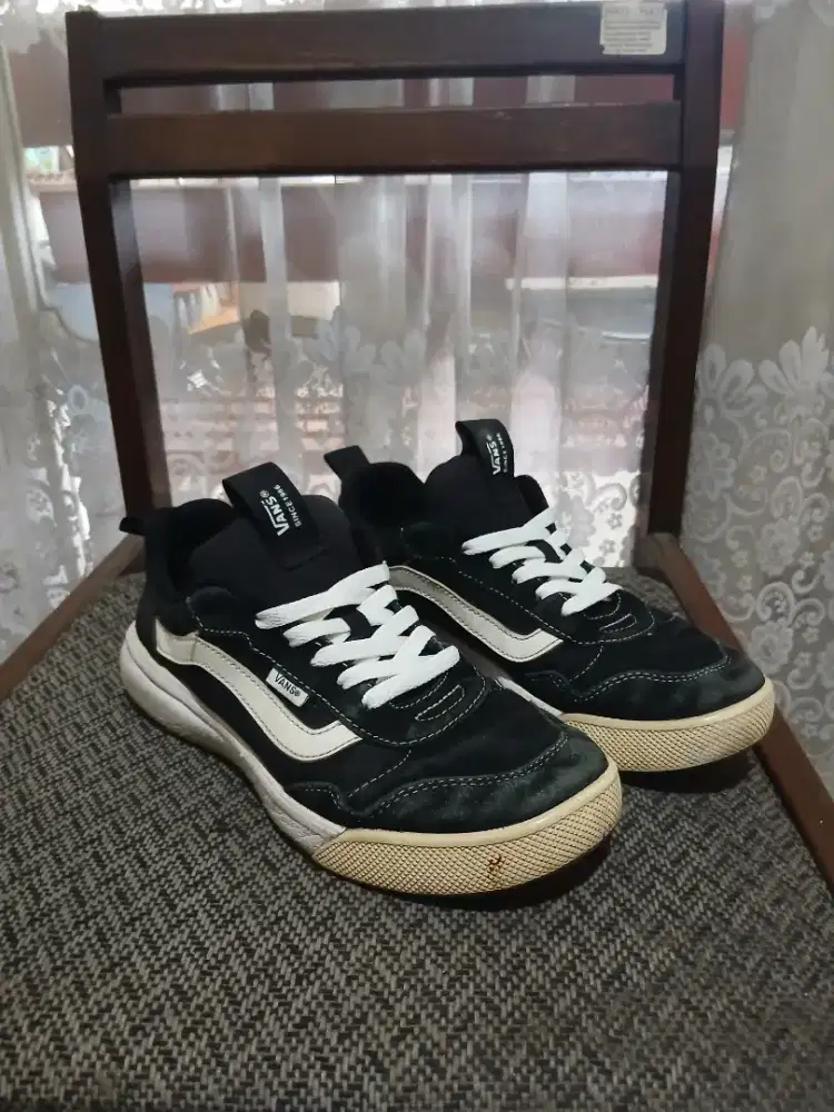 Vans Ultrarange EXP