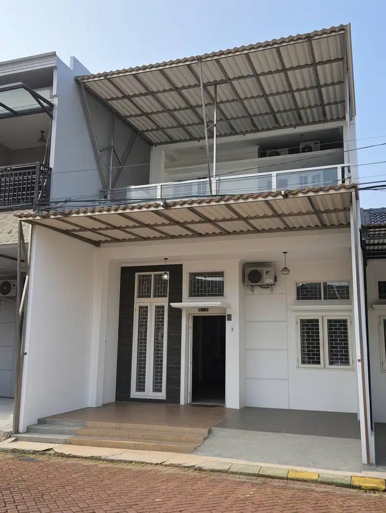 DISEWAKAN RUMAH SIAP HUNI, GLOBAL LIVING, SEPATAN, JL RAYA CADAS KUKUN