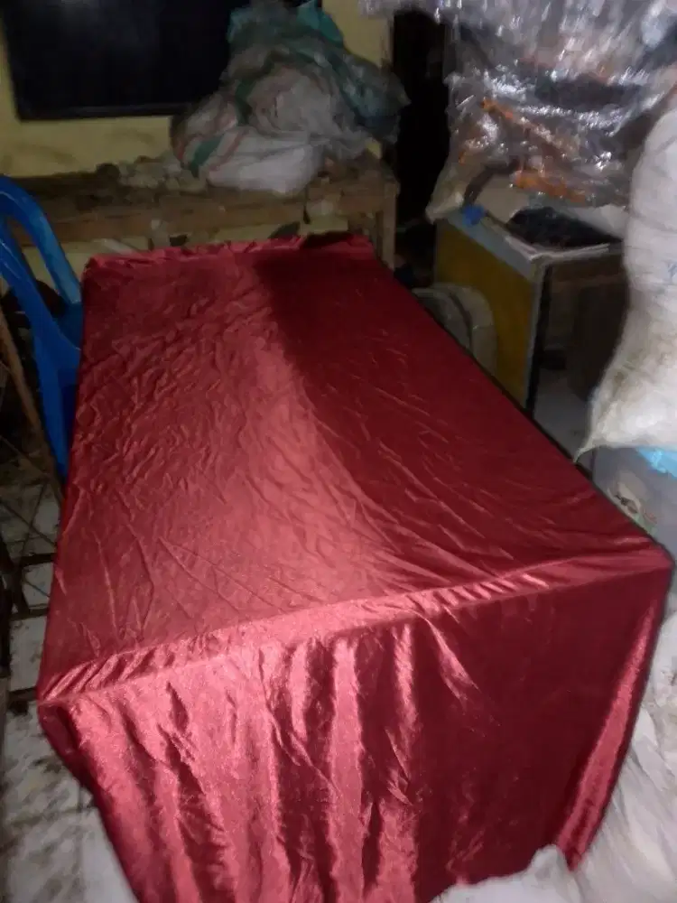 Dijual ajh kali meja sama meja dan taplak meja nyah