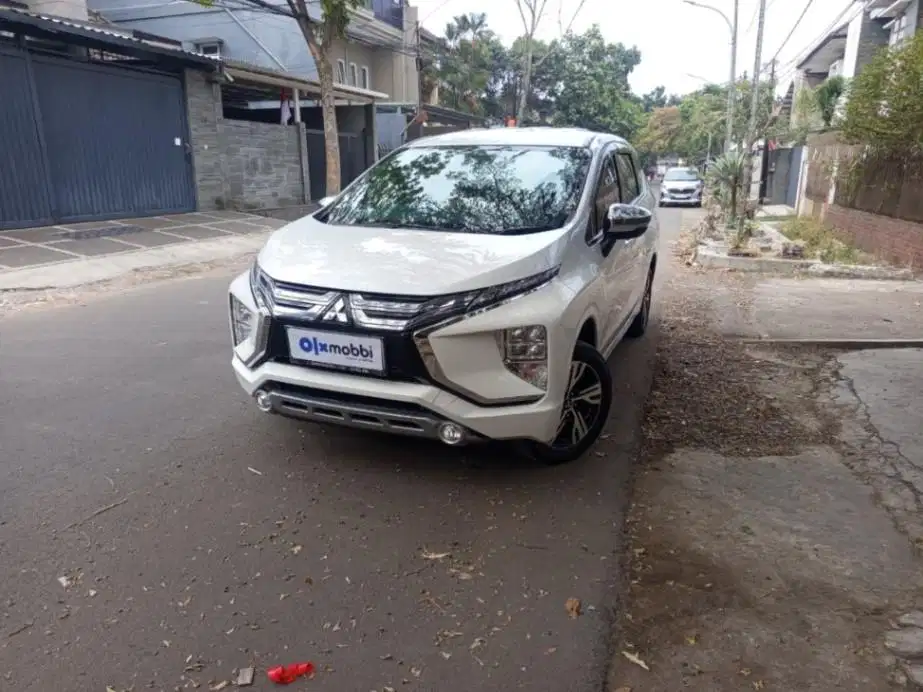 Pajak Panjang - Mitsubishi Xpander 1.5 Ultimate Bensin AT 2021 Putih