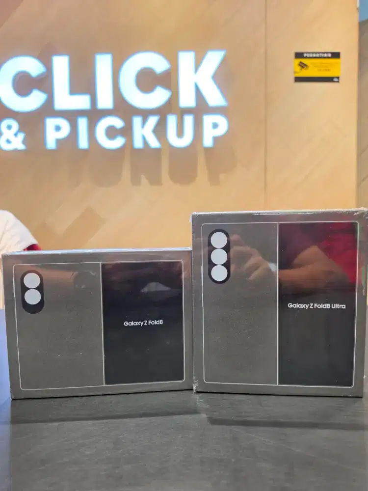 SAMSUNG GALAXY ZFOLD 8 ULTRA